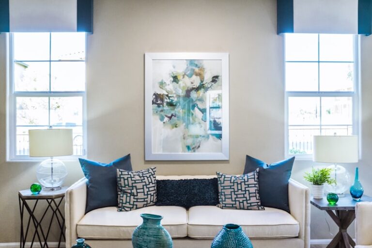 5 Space-Saving Hacks for Tiny Studio Apartments